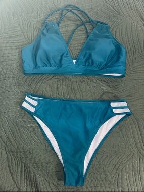 Women's Teal Strappy V-Neck Bikini Set